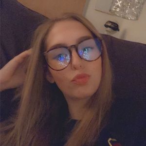 Meet your Posher, Kj